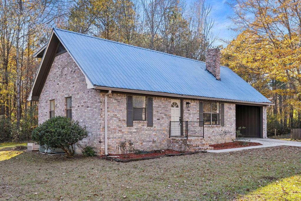 3014 Simmons Road Jasper, AL 35501 - Photo 4 of 22 Gallery Image 4