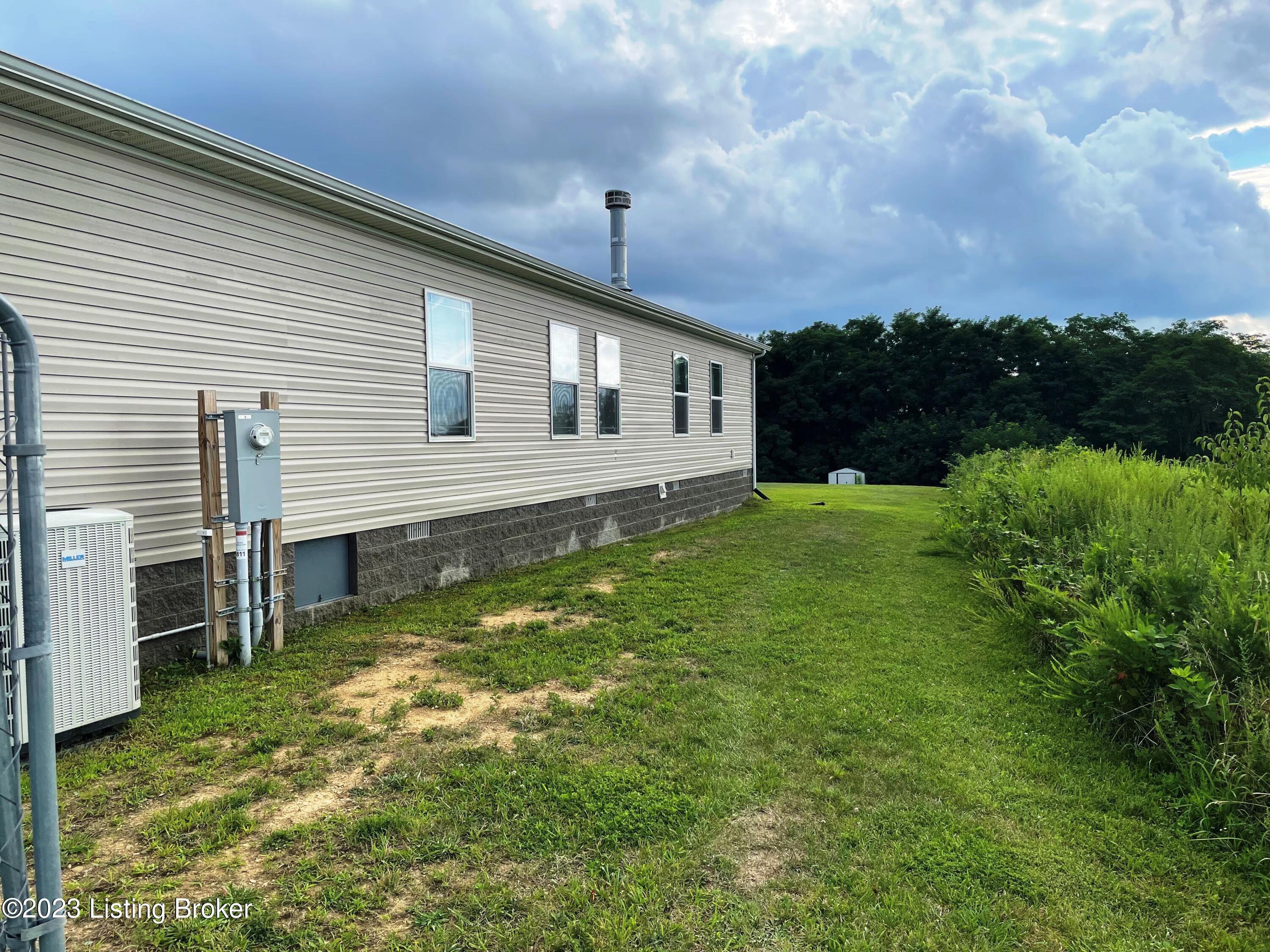 1455 Deep Creek Road Springfield, KY 40069 - Photo 17 of 22 Rear View