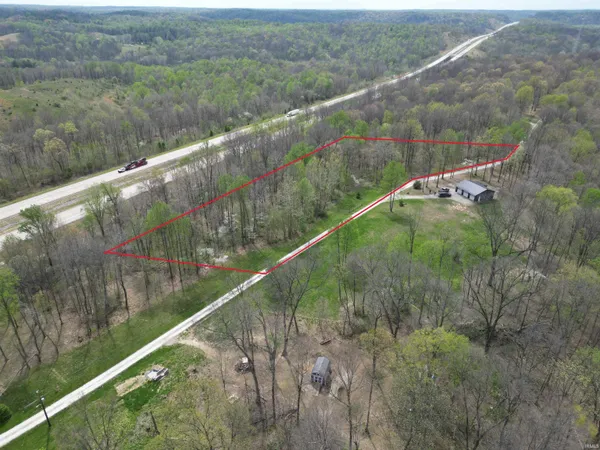 $44,900 | 2 East Pine Road, Bloomfield, IN 47424