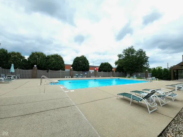 $179,900 | 8720 Yardley Court, Unit 205, Indianapolis, IN 46268