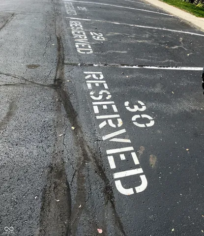 $179,900 | 8720 Yardley Court, Unit 205, Indianapolis, IN 46268