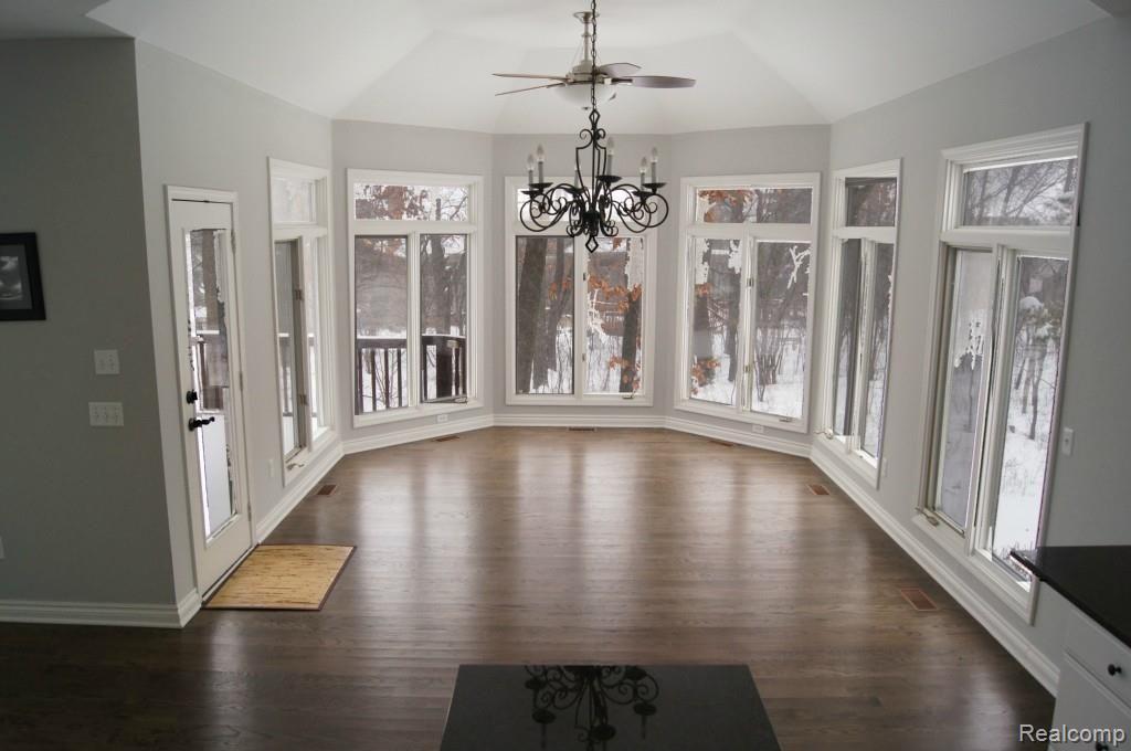 1794 Fox Run Rochester Hills, MI 48306 - Photo 18 of 36