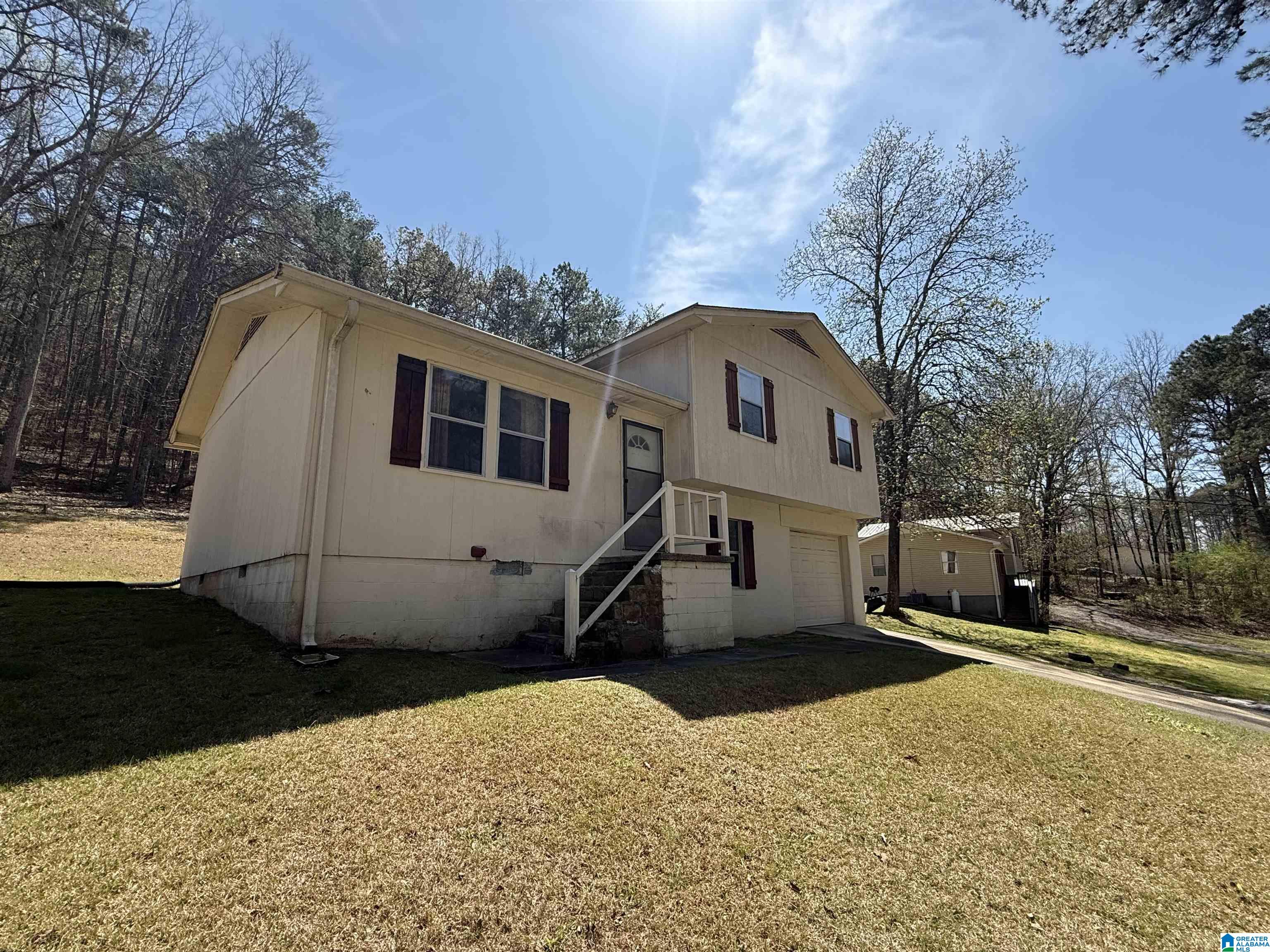 1890 Champion Road Oneonta, AL 35121 - Photo 3 of 14