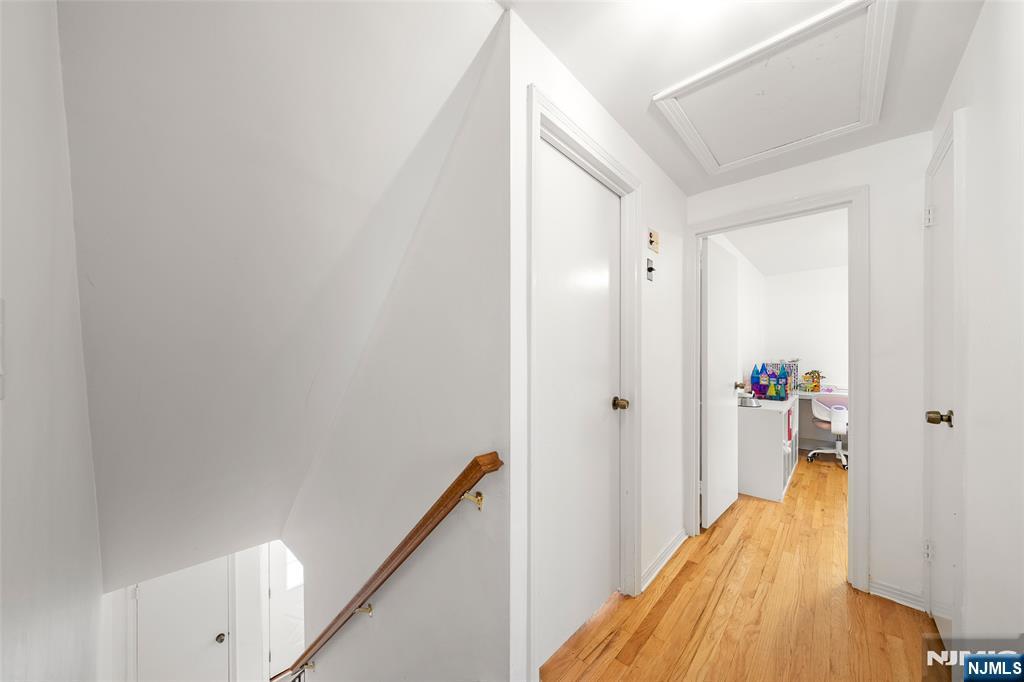 85 Park Avenue Cresskill, NJ 07626 - Photo 14 of 29
