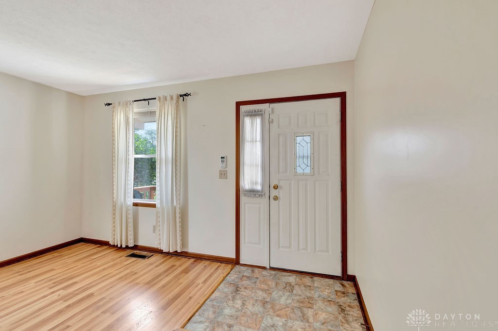 2911 Milton Road Middletown, OH 45042 - Photo 21 of 29 Gallery Image 21
