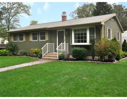 189 Roland Street Cumberland, RI 02864 - Photo 1 of 20 Exterior Front.