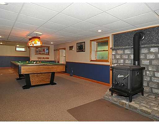 189 Roland Street Cumberland, RI 02864 - Photo 4 of 20 Other.