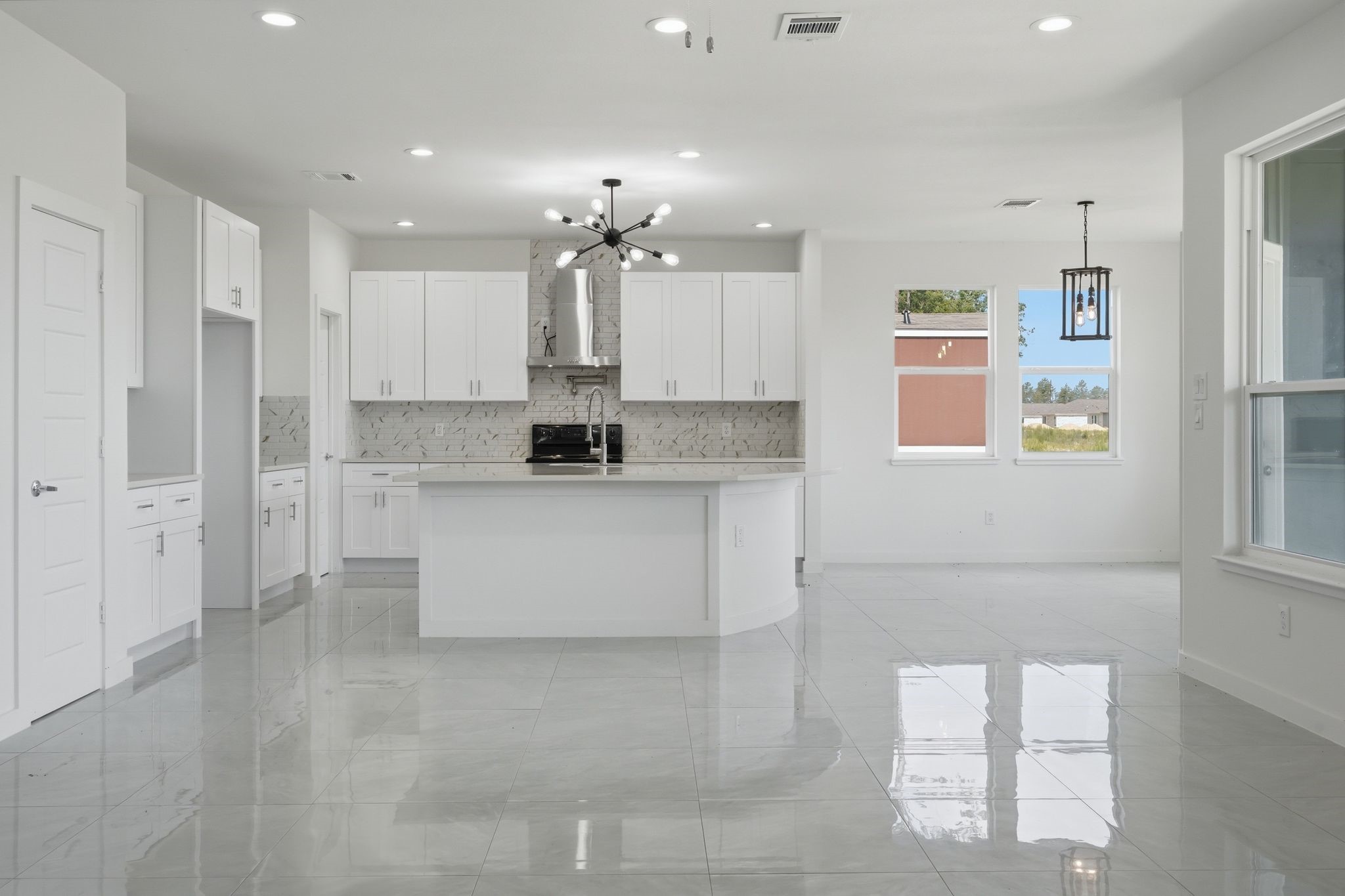 18611 Ratho Drive Conroe, TX 77306 - Photo 12 of 50