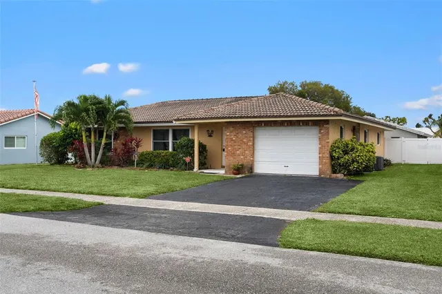 $680,000 | 1540 Northwest 10th Street, Boca Raton, FL 33486