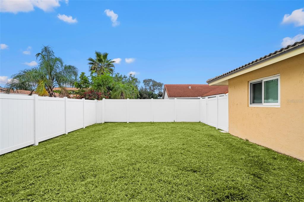 1540 Northwest 10th Street Boca Raton, FL 33486 - Photo 30 of 38 a view of a backyard