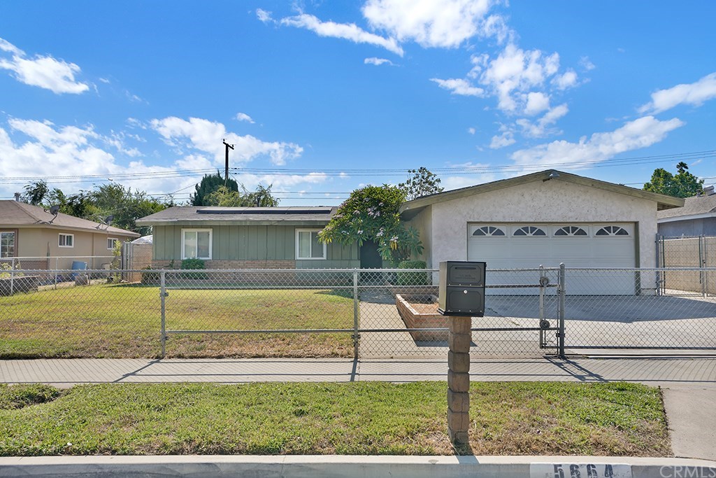 5664 Montgomery Street Riverside, CA 92503 - Photo 1 of 1