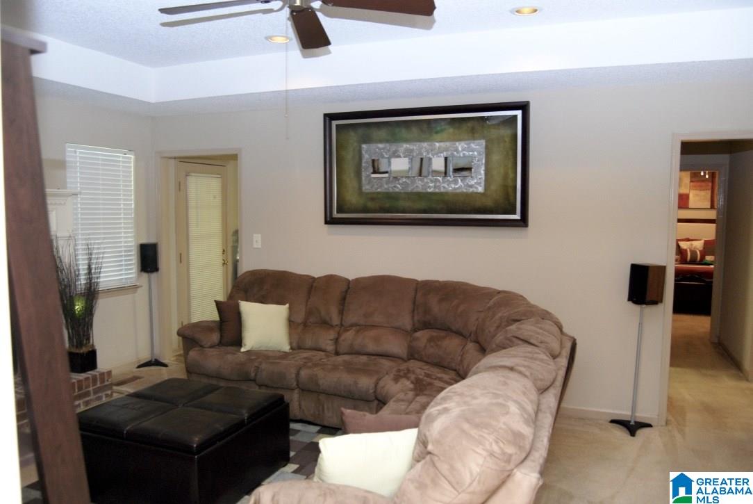 1055 Independence Court Alabaster, AL 35007 - Photo 11 of 50