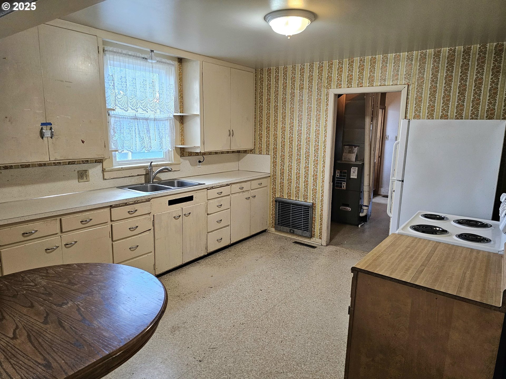 365 Bryan Street Woodburn, OR 97071 - Photo 13 of 40