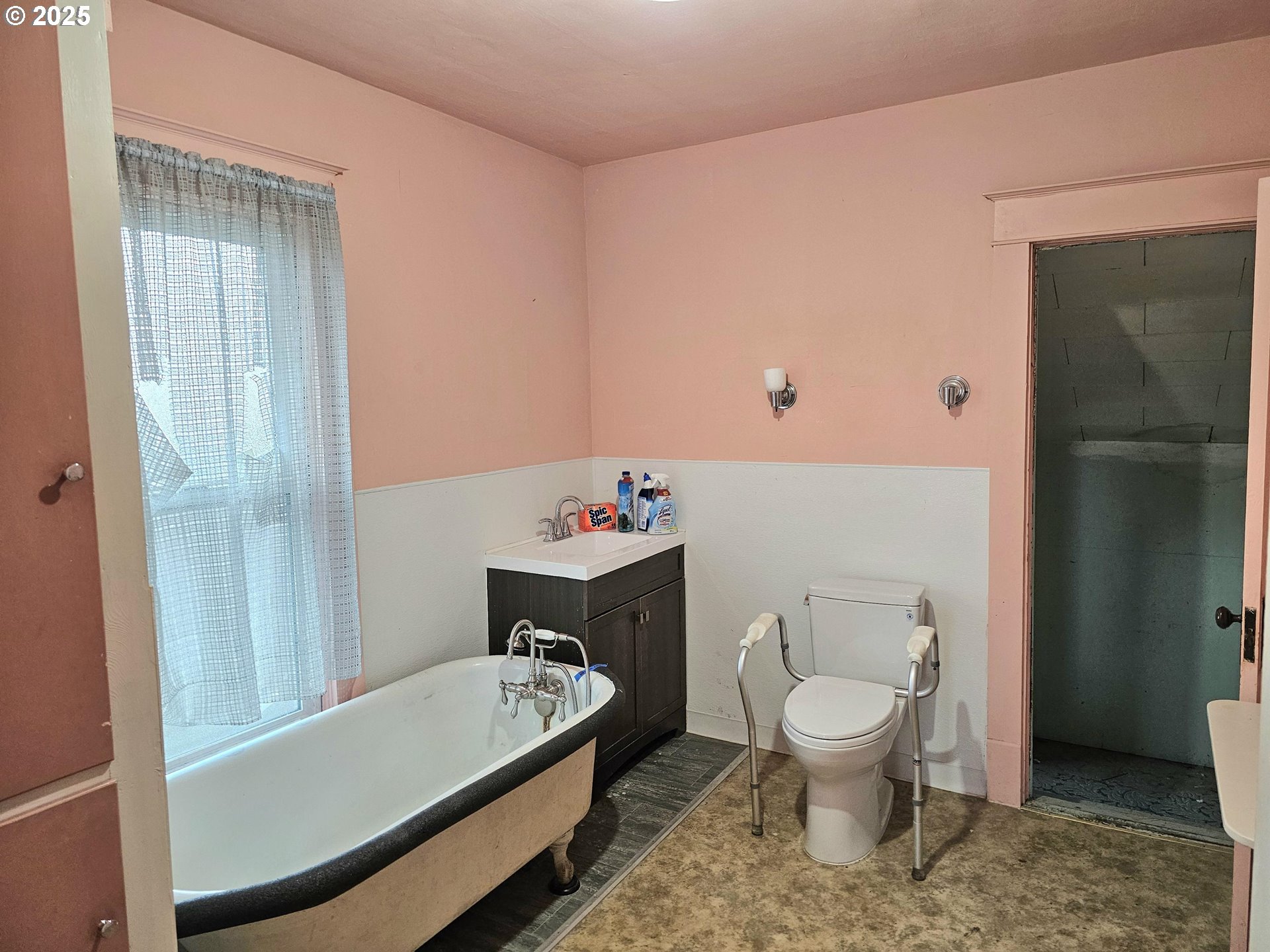 365 Bryan Street Woodburn, OR 97071 - Photo 31 of 40