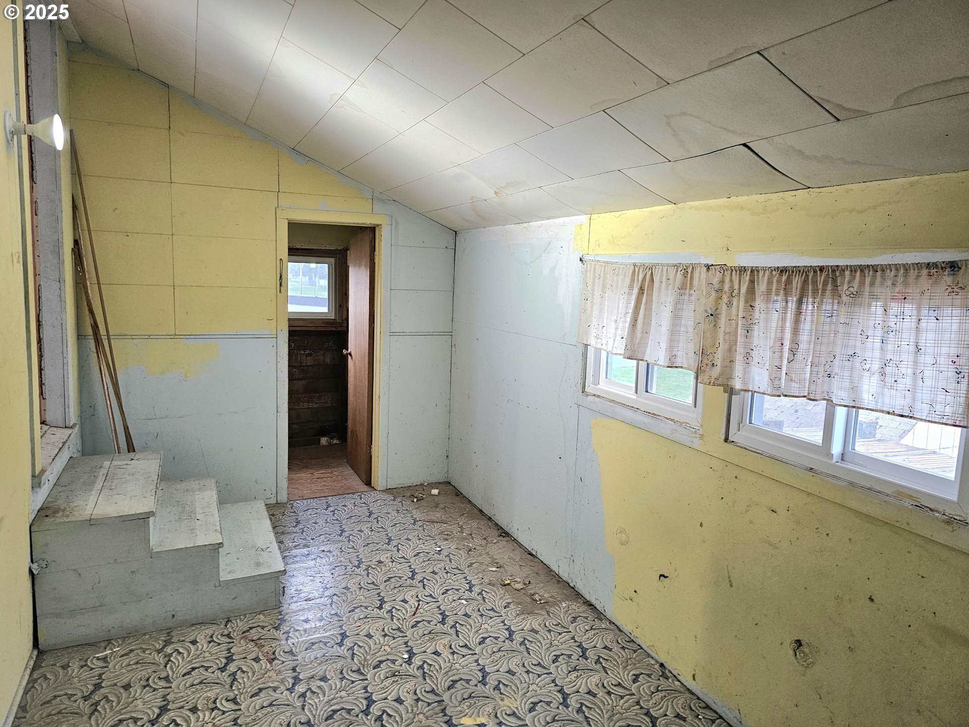 365 Bryan Street Woodburn, OR 97071 - Photo 33 of 40