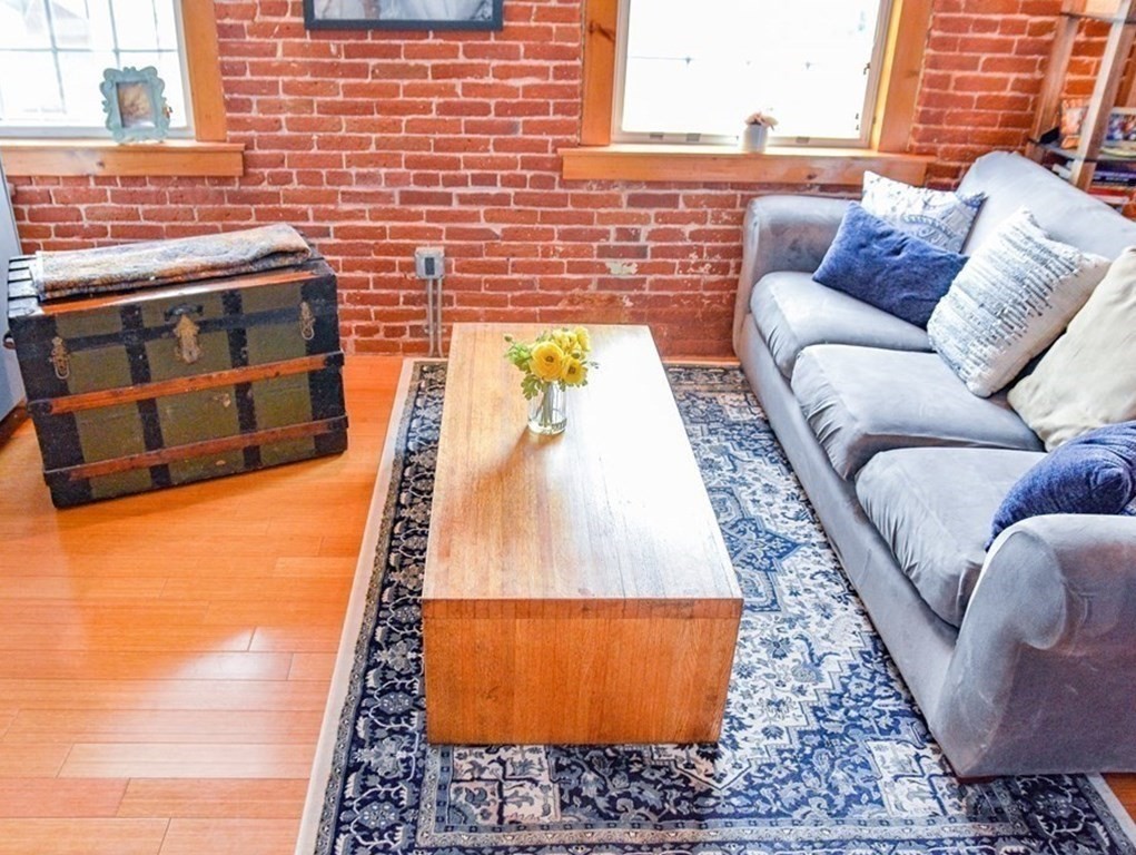 1511 Main Street, Unit CPH7 Worcester, MA 01603 - Photo 8 of 35