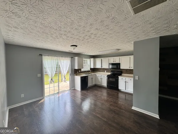 $2,400 | 104 Jameston Drive, Jefferson, GA 30549