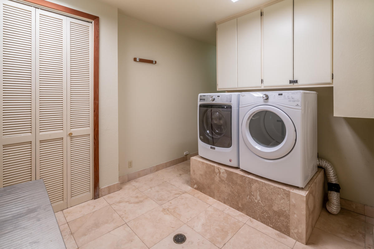 350 Las Alturas Road Santa Barbara, CA 93103 - Photo 27 of 49 a utility room with dryer and washer
