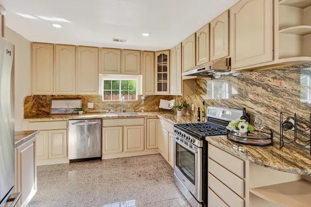 $6,250 | 18732 Afton Avenue, Saratoga, CA 95070