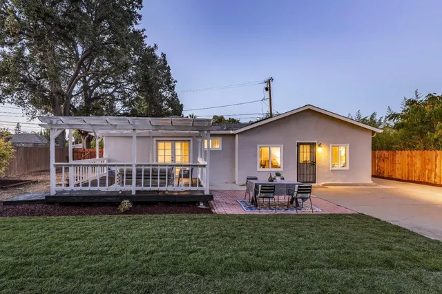 $6,250 | 18732 Afton Avenue, Saratoga, CA 95070