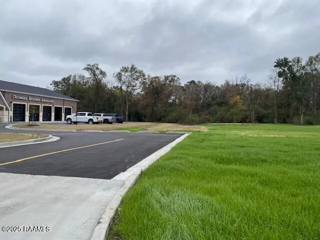 $756,825 | 6706 Ambassador Caffery Parkway, Broussard, LA 70592