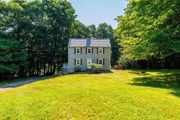 $469,900 | 37 Breakneck Road, Sturbridge, MA 01566