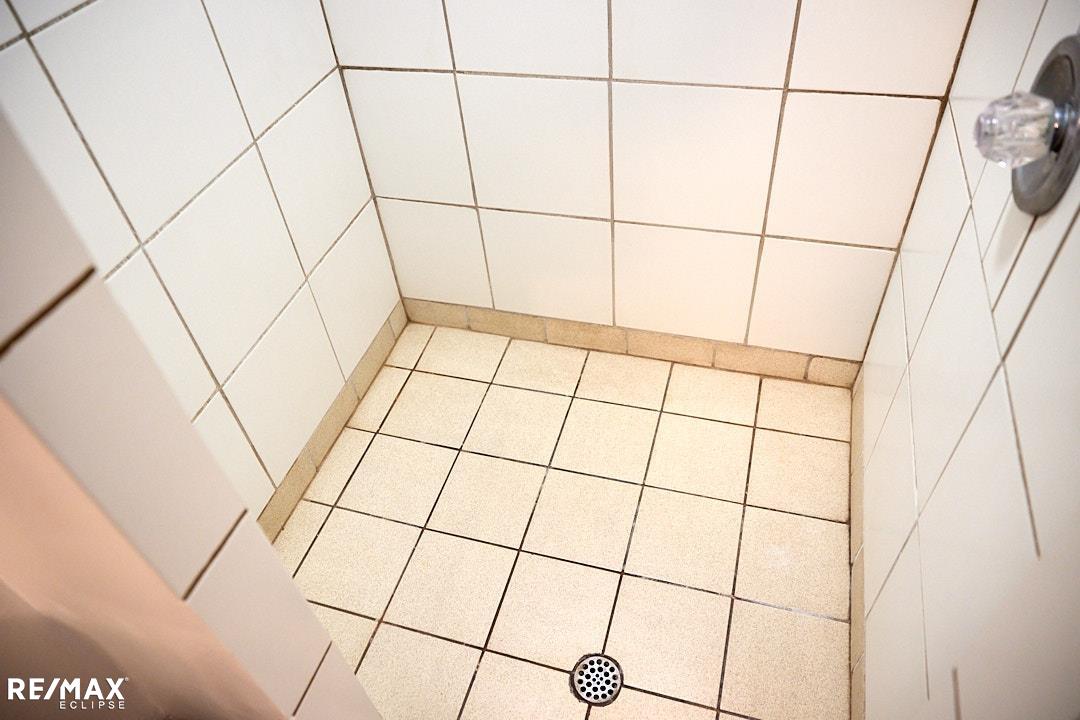2557 Chicago Road Warren, MI 48092 - Photo 41 of 63