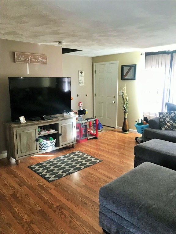 5804 Post Road Warwick, RI 02818 - Photo 3 of 17 Gallery Image 3