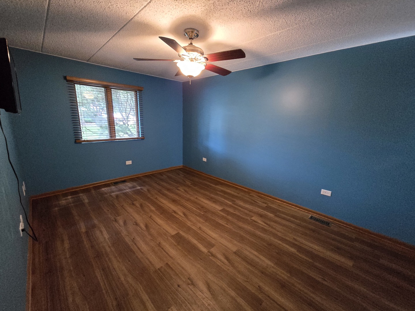 10512 Ridge Cove Drive, Unit 13C Chicago Ridge, IL 60415 - Photo 12 of 23 Gallery Image 12