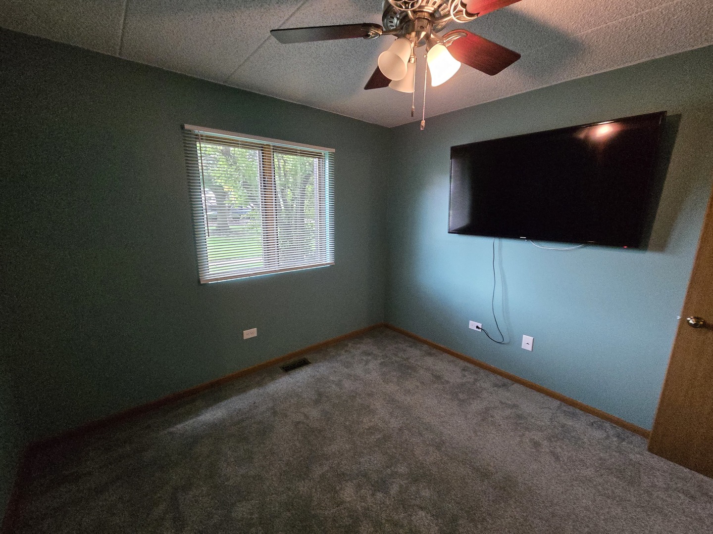 10512 Ridge Cove Drive, Unit 13C Chicago Ridge, IL 60415 - Photo 21 of 23 Gallery Image 21