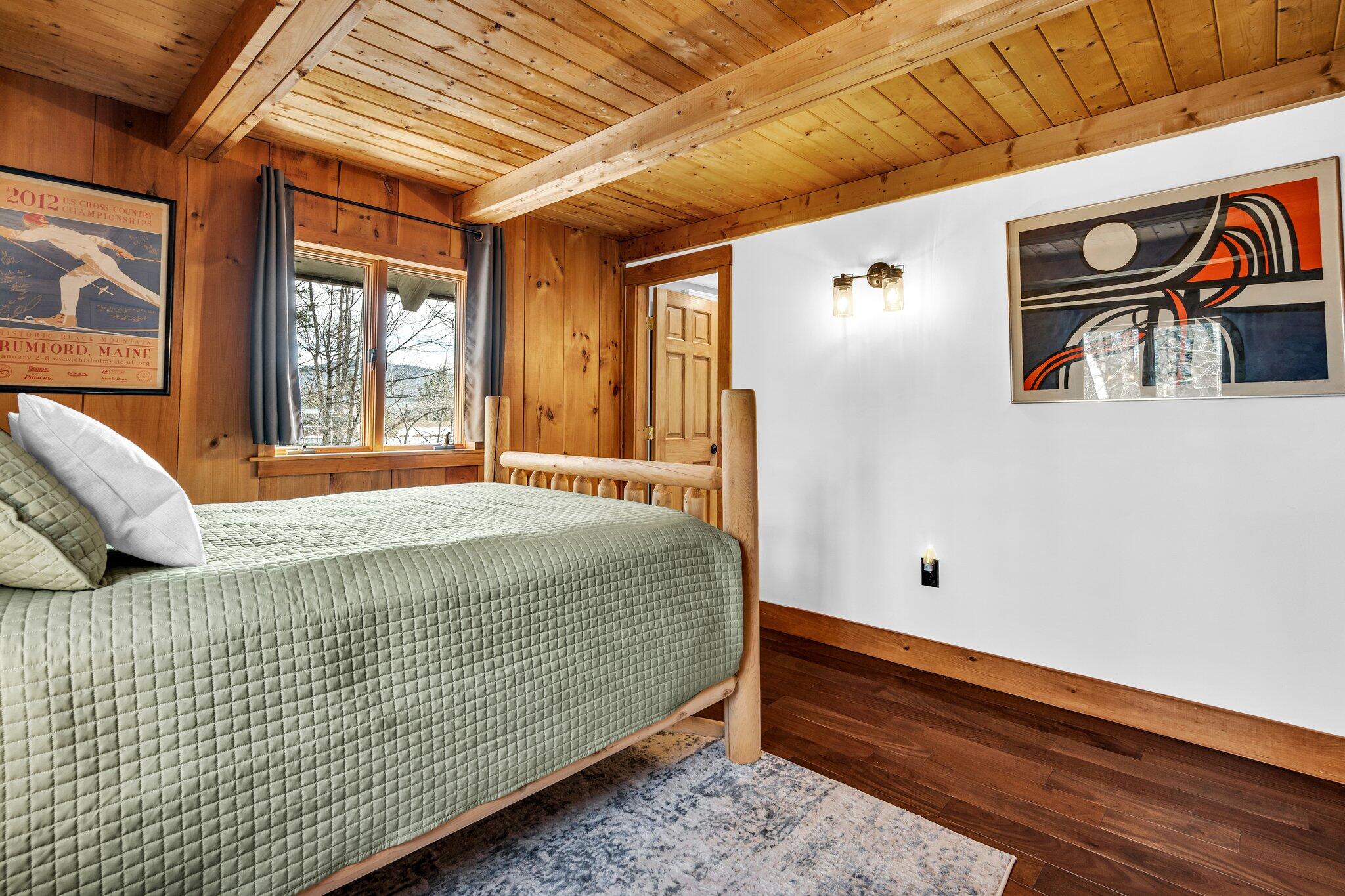 33 Greenbriar Road Newry, ME 04261 - Photo 35 of 51 33GBmasterbed2