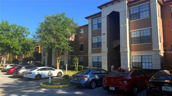 $1,400 | 6137 Metrowest Boulevard, Unit 307, Orlando, FL 32835