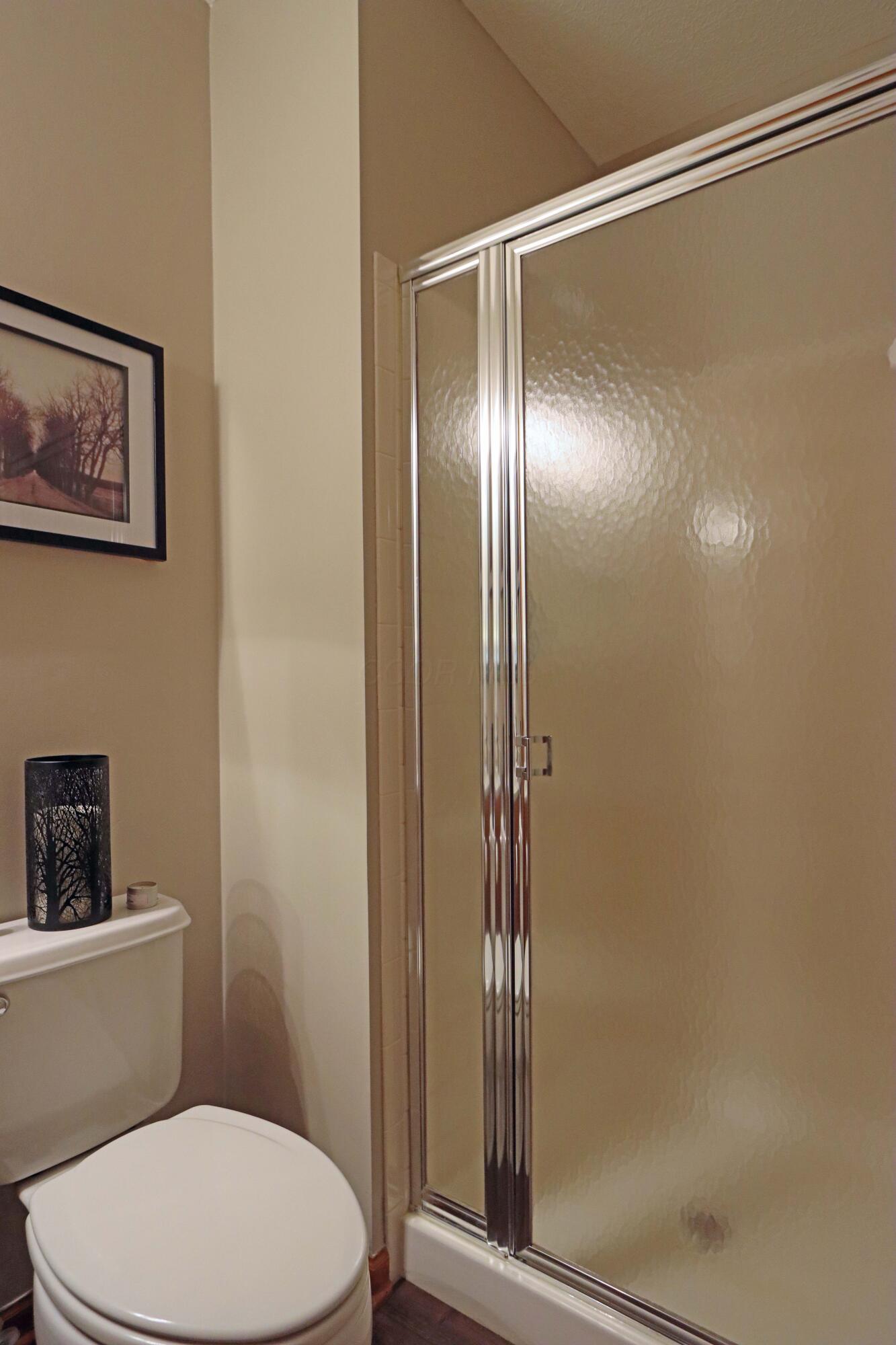 109 Keystoner Way Delaware, OH 43015 - Photo 23 of 53 1st Lower Level Full Bath
