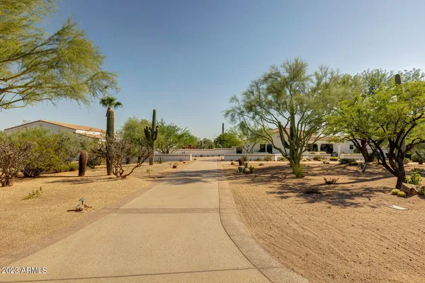 $20,000 | 8161 East Alameda Road, Scottsdale, AZ 85255