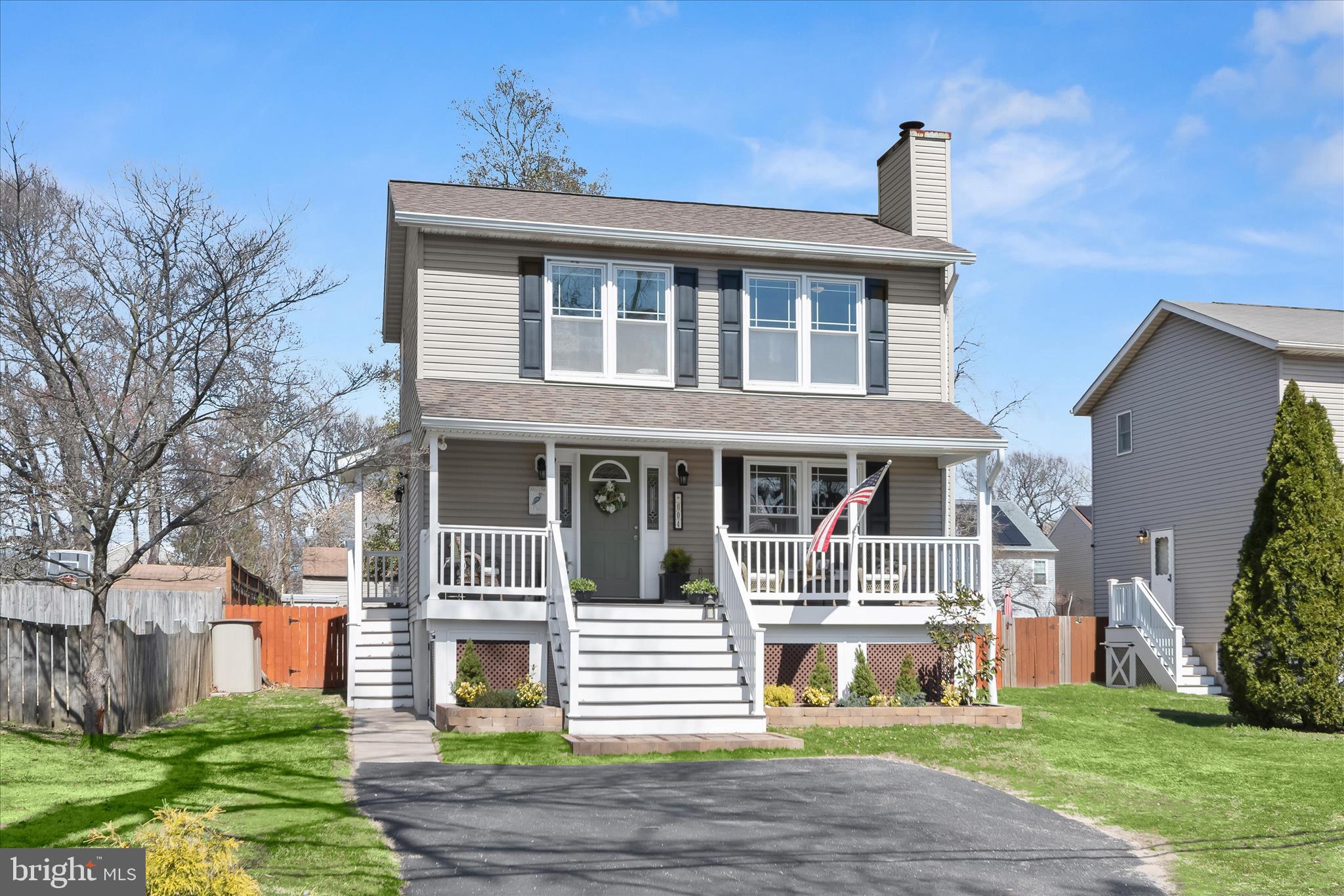 Welcome to 604 231st Street!