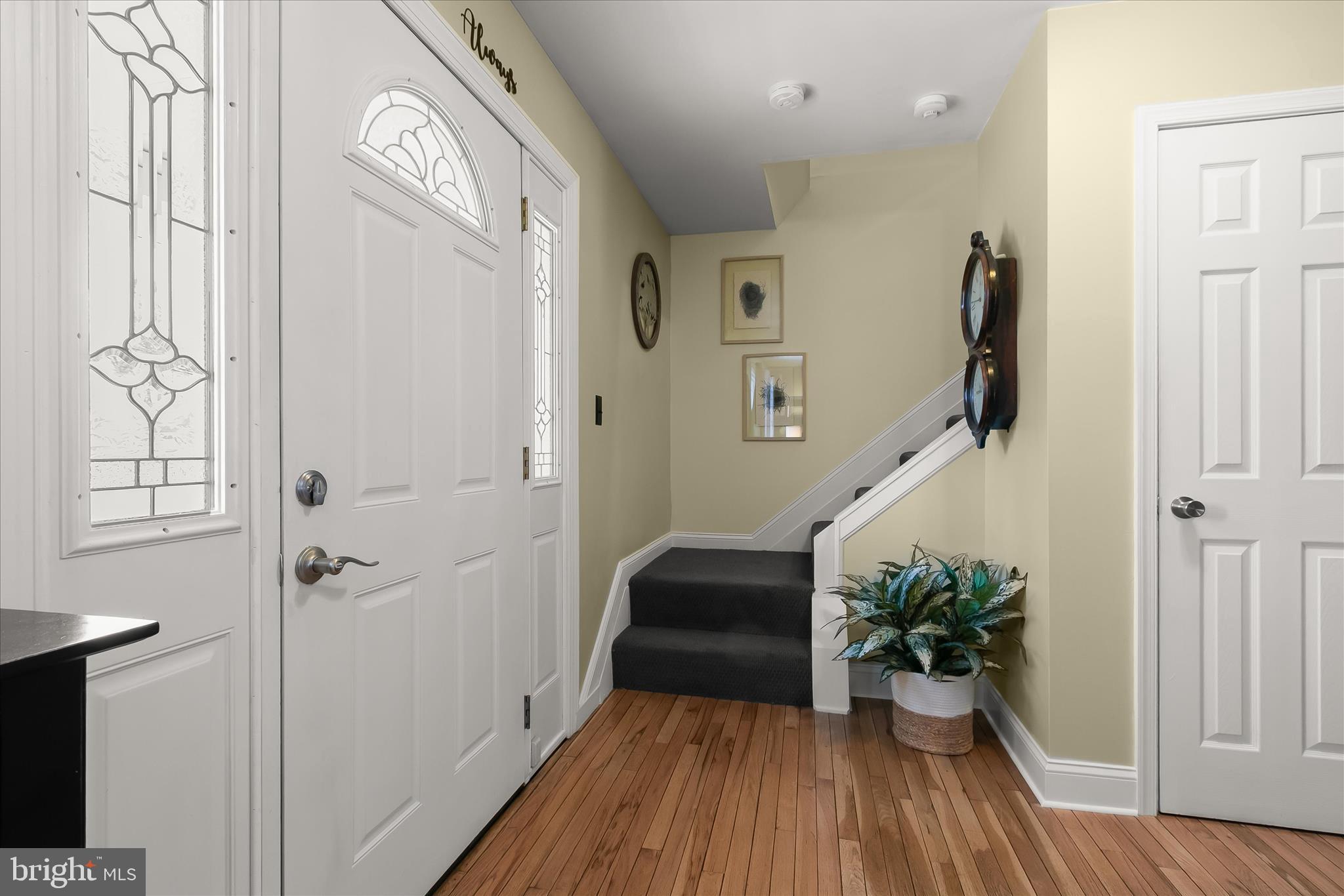 604 231st Street Pasadena, MD 21122 - Photo 14 of 39 Entry