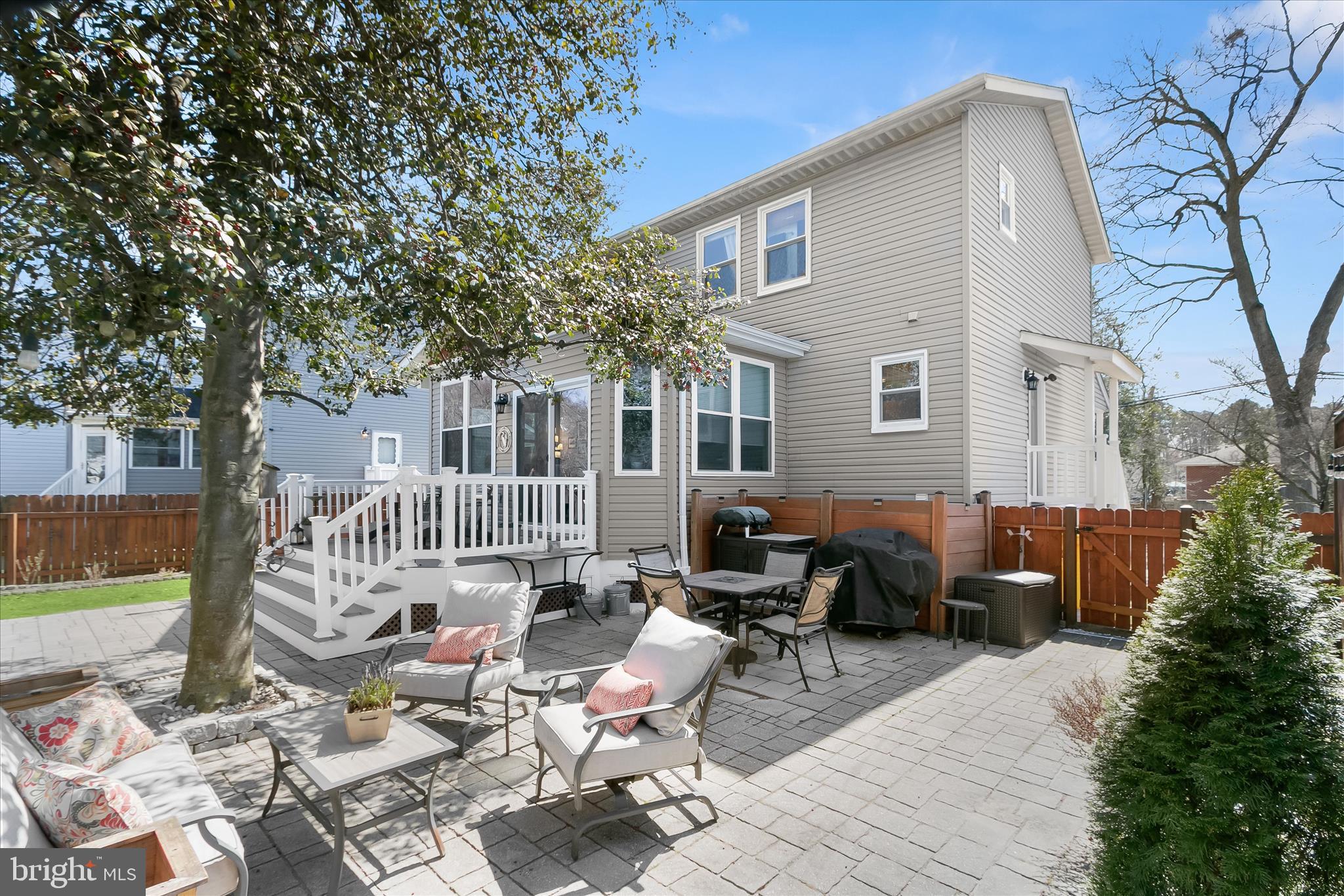 604 231st Street Pasadena, MD 21122 - Photo 30 of 39 Patio