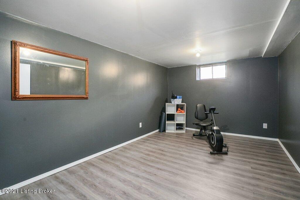 10505 Torrington Road Louisville, KY 40272 - Photo 20 of 36 020-10505-20_m