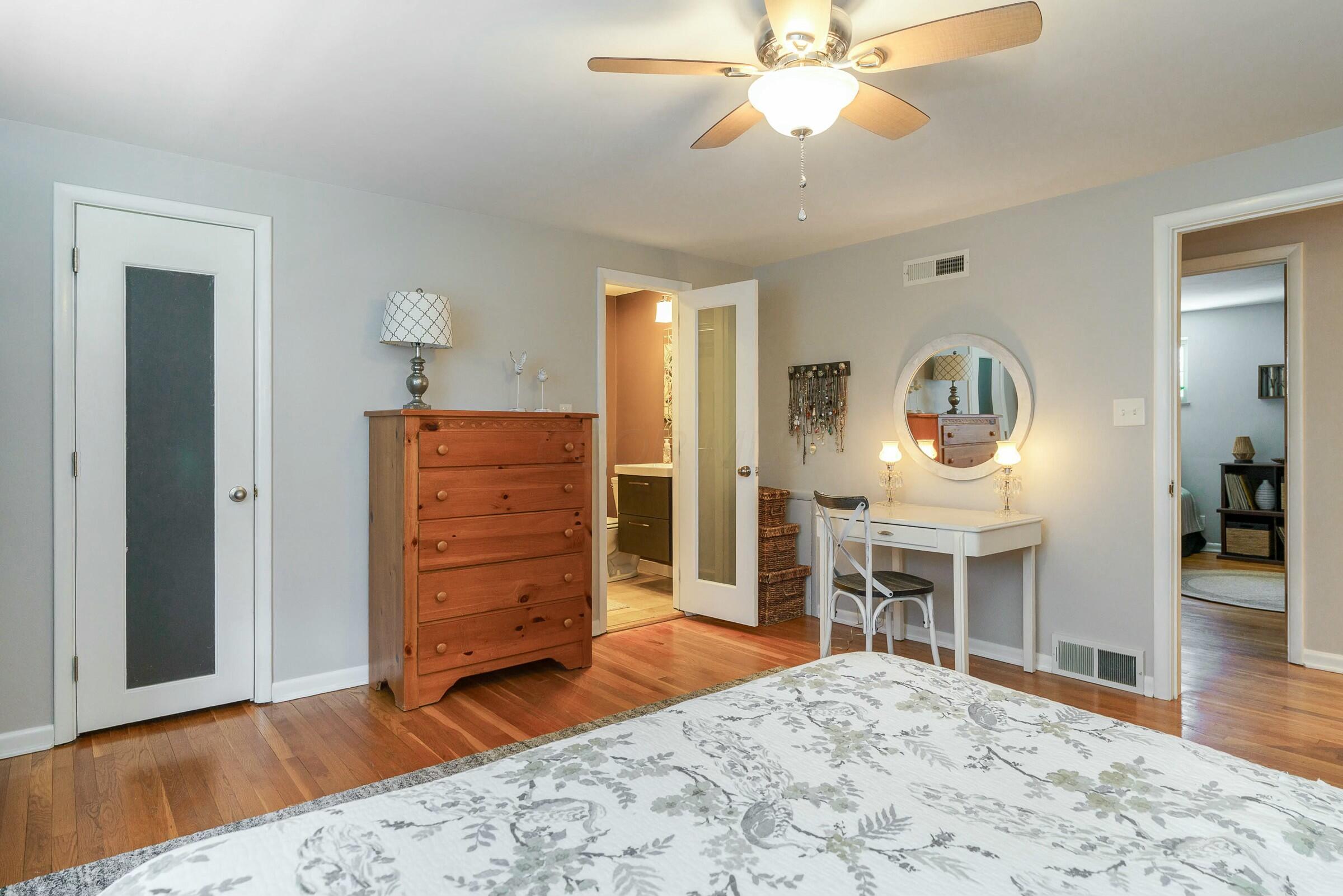 2551 Charing Road, Unit 3 Columbus, OH 43221 - Photo 21 of 37 Primary Bedroom