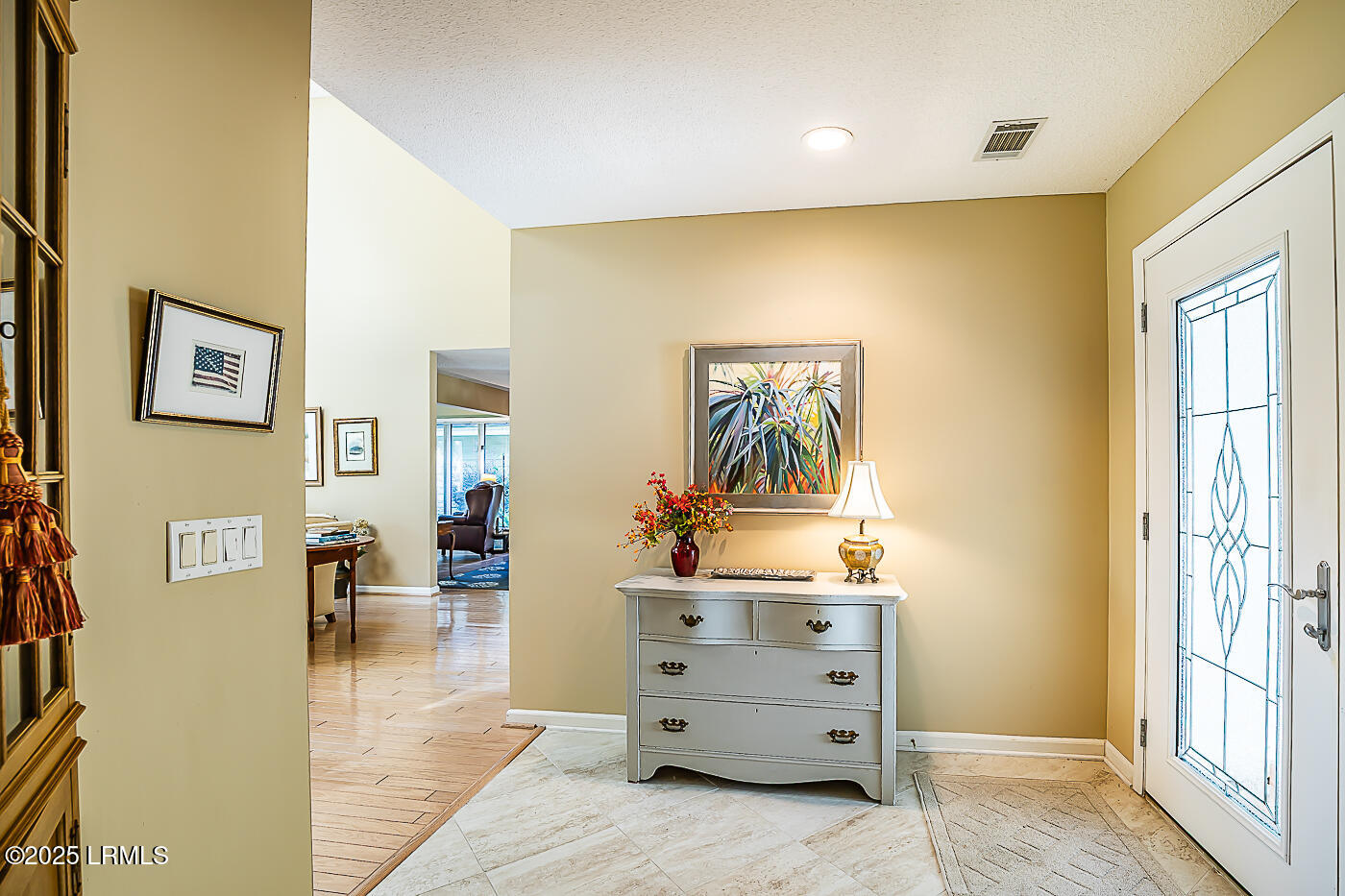 633 South Reeve Road St. Helena Island, SC 29920 - Photo 6 of 57 7 Foyer
