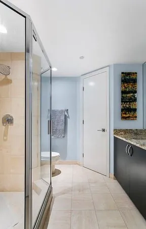 $2,200,000 | 1700 South Ocean Boulevard, Unit 5B, Lauderdale-by-the-Sea, FL 33062