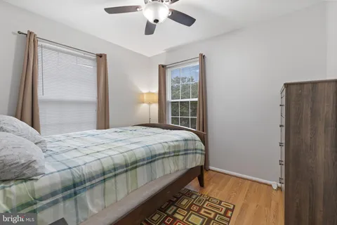 $455,000 | 14836 Winding Loop, Woodbridge, VA 22191