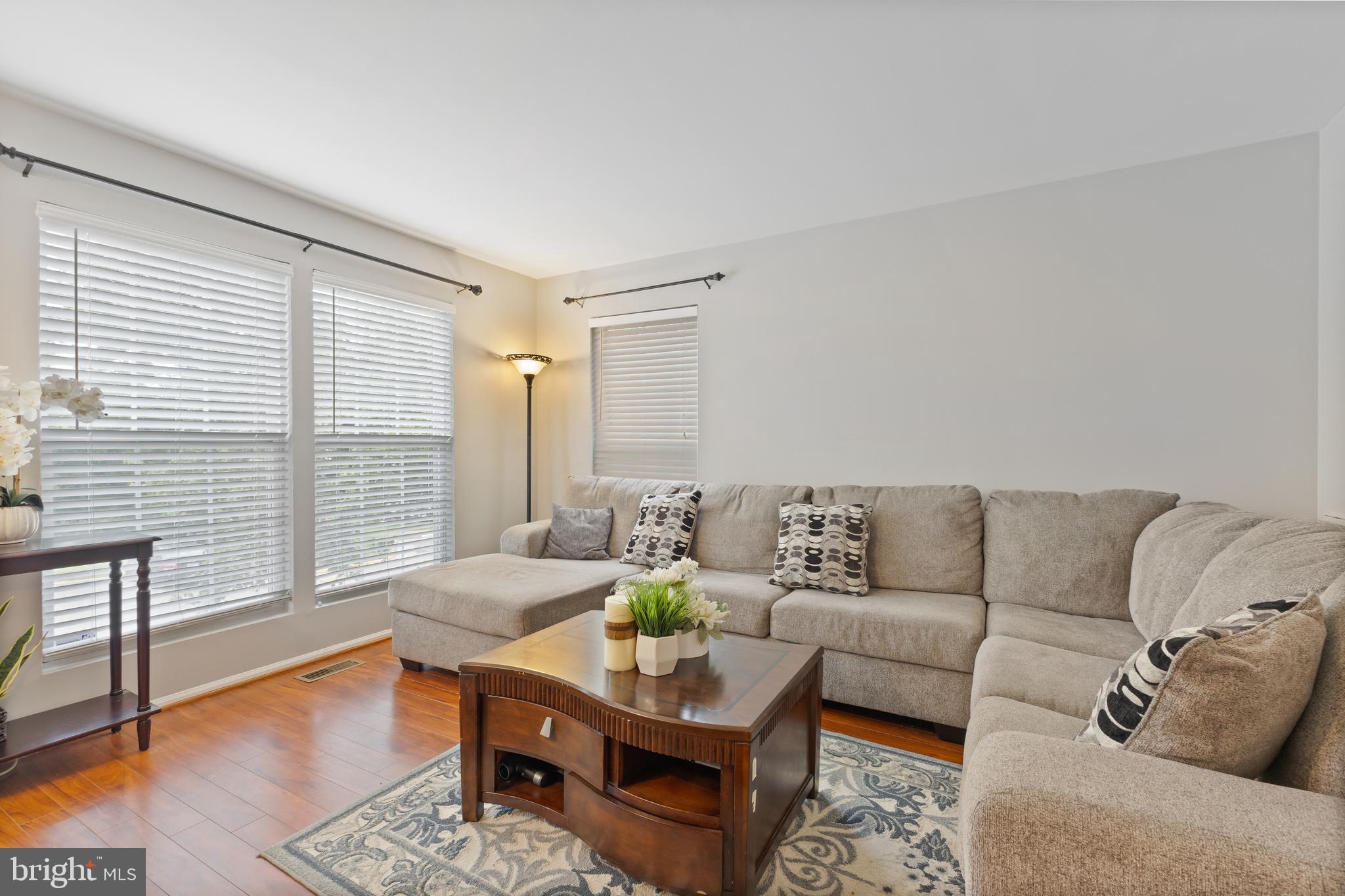 14836 Winding Loop Woodbridge, VA 22191 - Photo 8 of 31