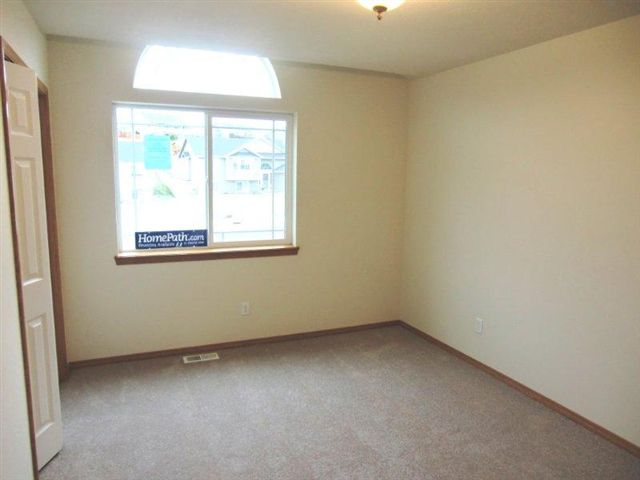 15309 North Chesapeake Road Mead, WA 99021 - Photo 5 of 9 Gallery Image 5