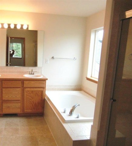 15309 North Chesapeake Road Mead, WA 99021 - Photo 7 of 9 Gallery Image 7