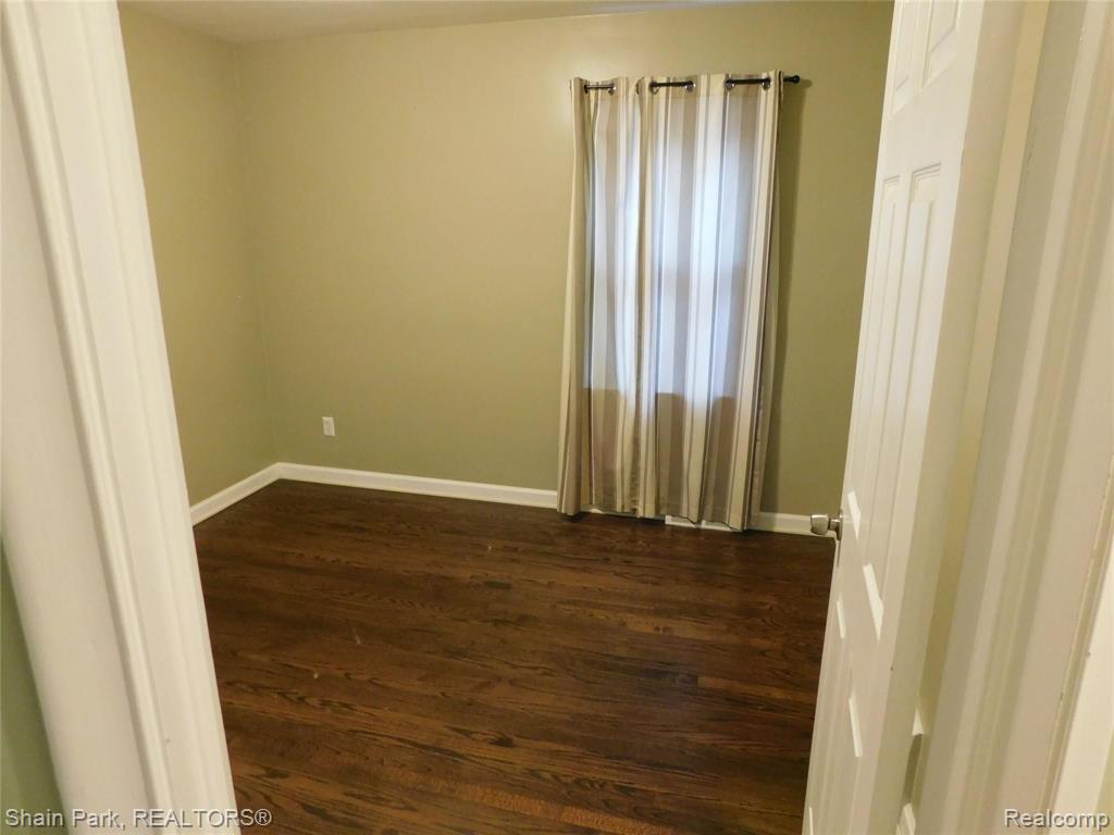 415 South Campbell Road Royal Oak, MI 48067 - Photo 23 of 38