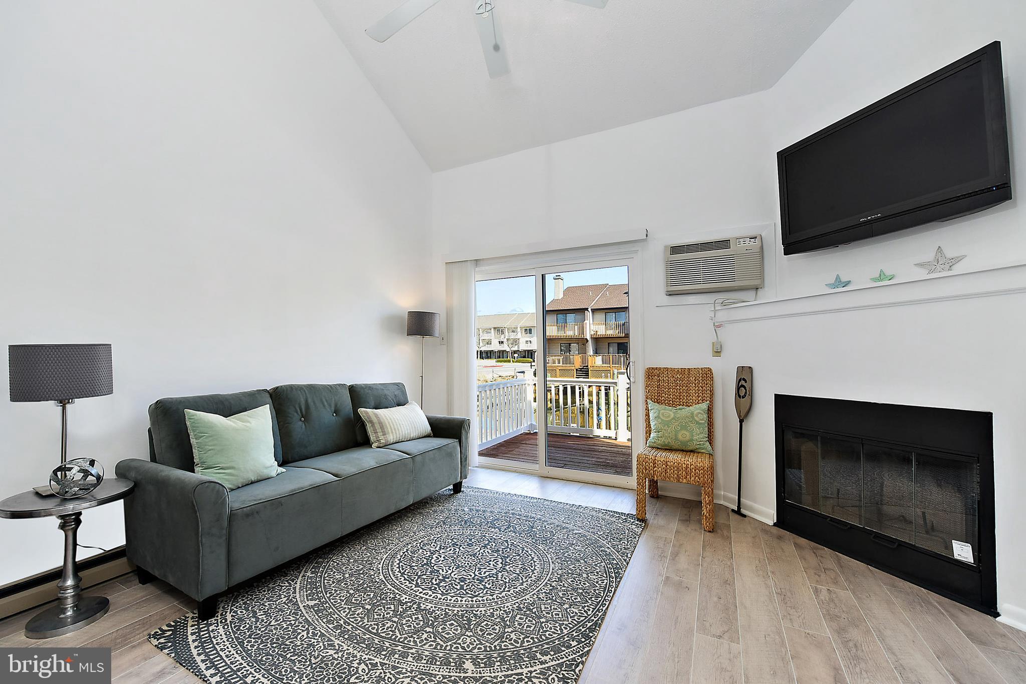 616 Salt Spray Road Ocean City, MD 21842 - Photo 14 of 32 1st: CATHEDRAL LIVING ROOM