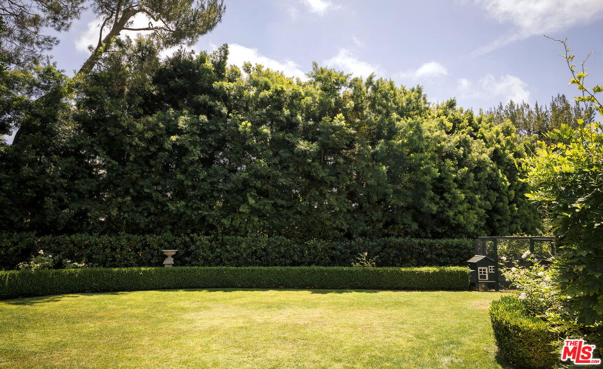 9575 Lime Orchard Road Beverly Hills, CA 90210 - Photo 41 of 49