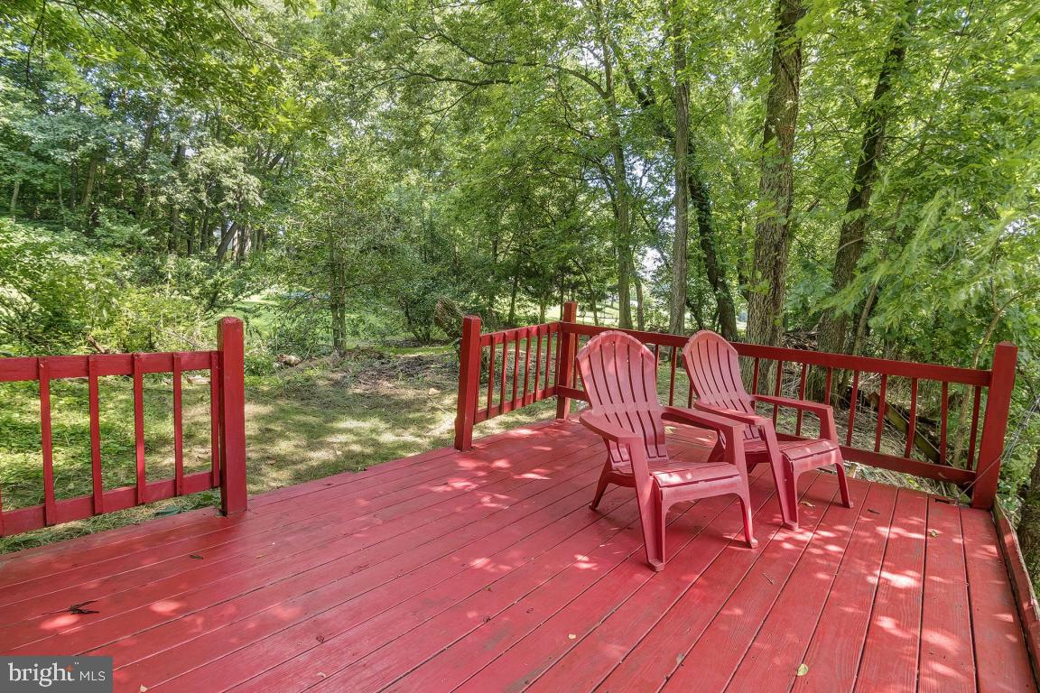 1813 Wilderness Road Lancaster, PA 17603 - Photo 4 of 34 Gallery Image 4