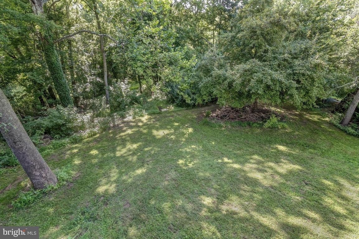 1813 Wilderness Road Lancaster, PA 17603 - Photo 10 of 34 Gallery Image 10